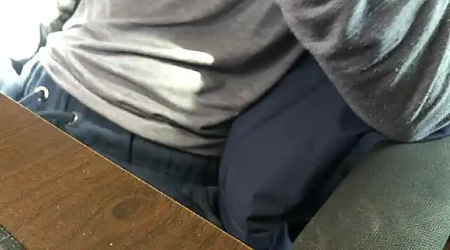 Snapshot of Ryan67533 chatting on January 12, 2025, 4:10 am Ryan67533 online show from January 12, 2025, 4:10 am