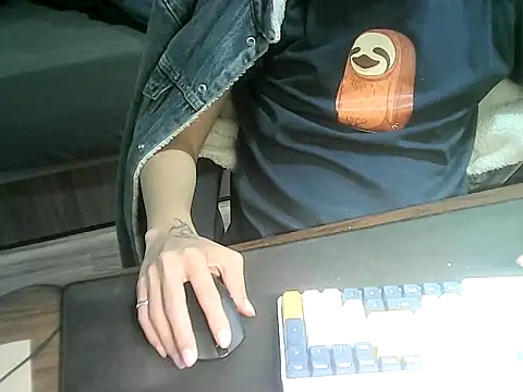 Ryan67533 online show from November 4, 2025, 11:58 am