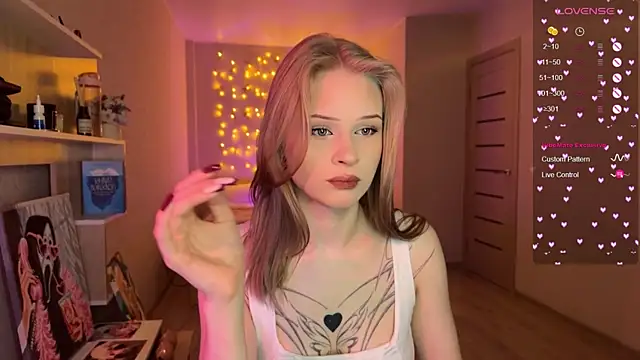 lisa barbie online show from January 7, 2026, 3:17 pm