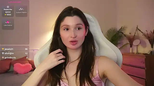 Snapshot of tender_babyy chatting on March 12, 2025, 1:40 pm tender babyy online show from March 12, 2025, 1:40 pm