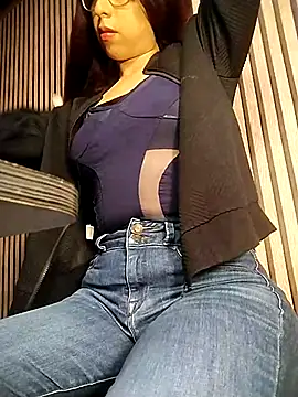 MirandaSingle online show from February 27, 2026, 12:05 pm