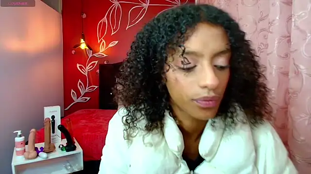 Zia Green online show from March 18, 2025, 12:06 pm