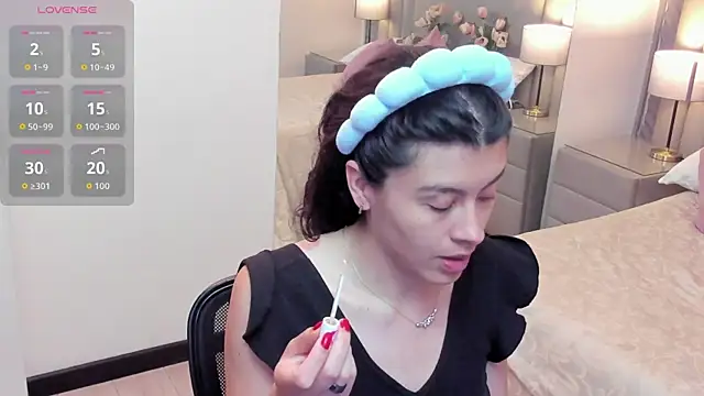 JaneLondon online show from March 26, 2026, 1:53 pm