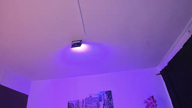 Snapshot of Amy_Kiitty_ chatting on December 5, 2025, 12:48 pm Amy Kiitty online show from December 5, 2025, 12:48 pm