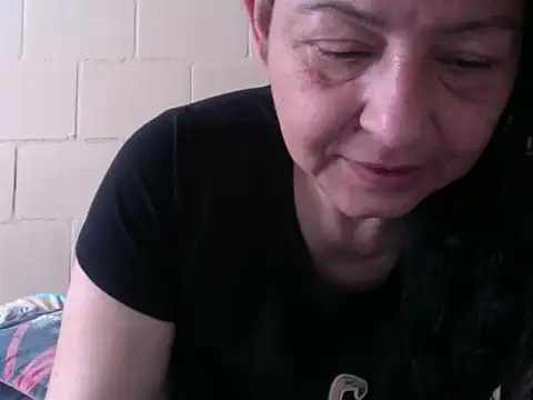 Snapshot of straichathot_08 chatting on November 12, 2025, 3:05 pm straichathot 08 online show from November 12, 2025, 3:05 pm