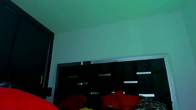 Eyleen Santos online show from March 5, 2026, 7:54 pm