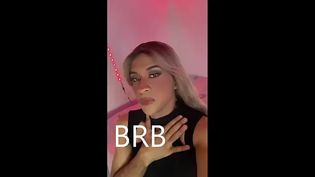 Snapshot of _JaaconLeon_ chatting on November 7, 2025, 2:43 pm JaaconLeon online show from November 7, 2025, 2:43 pm