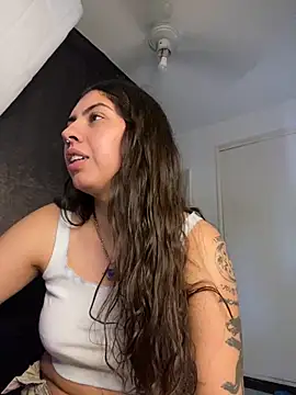 Snapshot of Argentiiniita chatting on November 26, 2025, 9:59 pm Argentiiniita online show from November 26, 2025, 9:59 pm