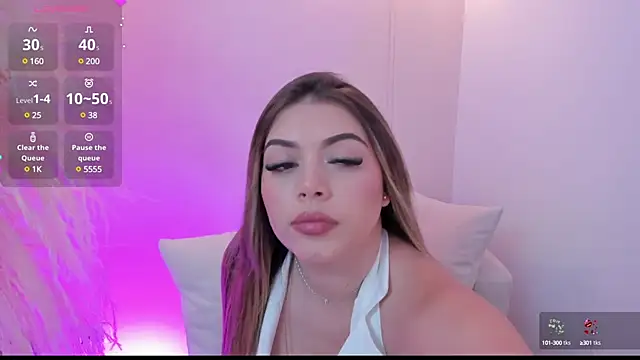 Snapshot of thaliafox_ chatting on January 21, 2025, 12:04 am thaliafox online show from January 21, 2025, 12:04 am