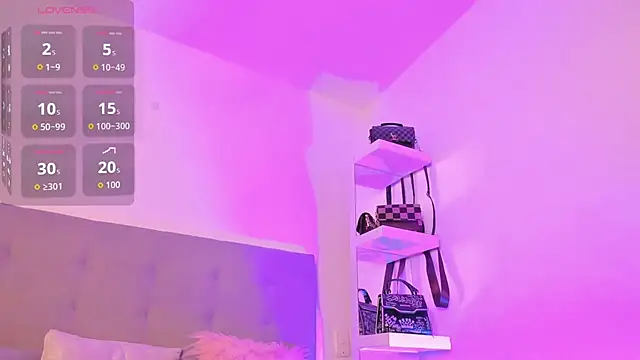 Snapshot of scarlett-jones- chatting on October 16, 2025, 4:54 am scarlett-jones- online show from October 16, 2025, 4:54 am