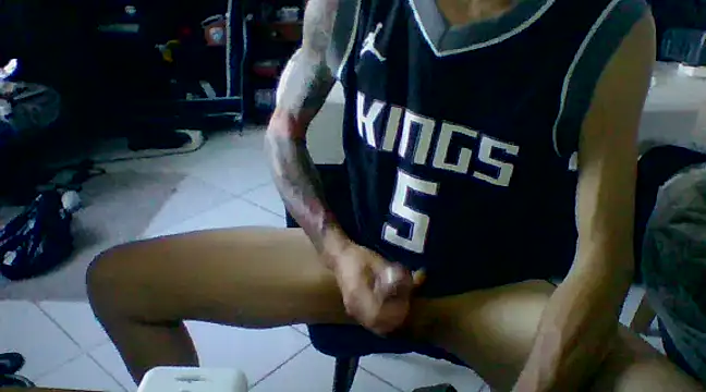 GregRodrz online show from January 8, 2025, 9:21 am