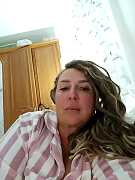 Snapshot of MariaRichi_ chatting on September 29, 2025, 6:57 pm MariaRichi  online show from September 29, 2025, 6:57 pm