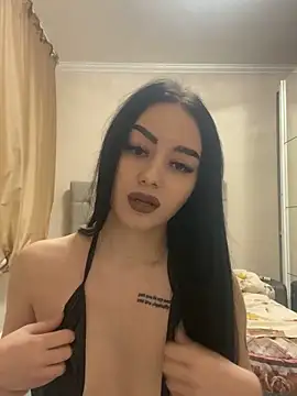 Snapshot of Gya_Rue chatting on January 6, 2025, 6:52 pm Gya Rue online show from January 6, 2025, 6:52 pm