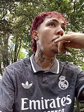 HannibalLester online show from November 10, 2025, 9:20 pm