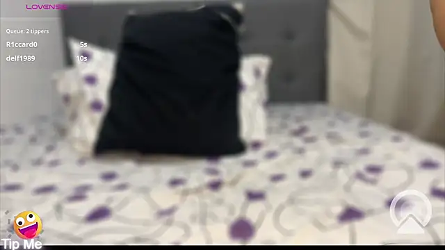 Snapshot of LanaQuen chatting on February 2, 2025, 1:45 am LanaQuen online show from February 2, 2025, 1:45 am