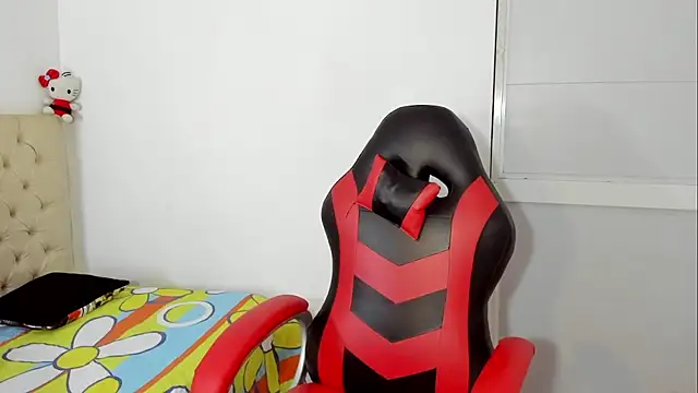 Snapshot of yei-sant chatting on October 28, 2025, 3:40 am yei-sant online show from October 28, 2025, 3:40 am