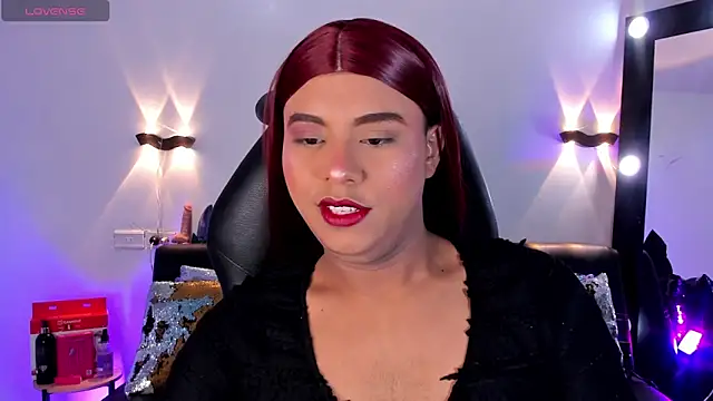 Emili Roux online show from April 19, 2026, 2:18 pm