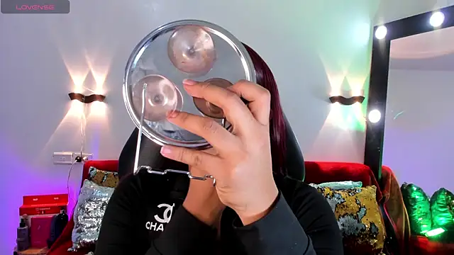 Emili Roux online show from March 28, 2026, 10:16 am