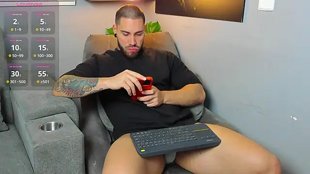 Giorgio-Leone online show from February 28, 2026, 3:06 am