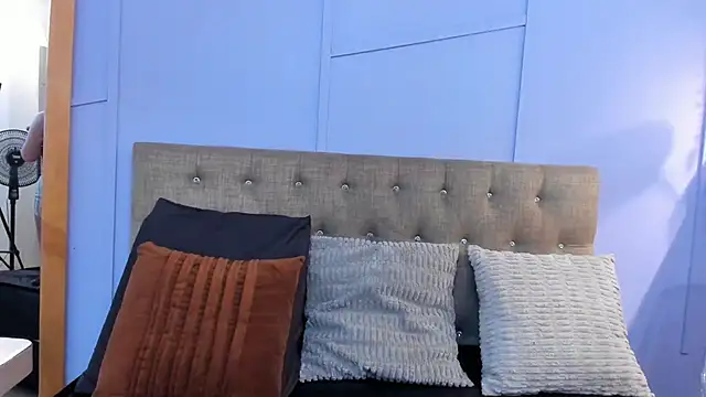 nathalie rossel online show from September 17, 2025, 7:05 pm