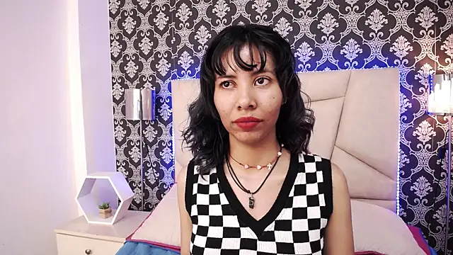 Snapshot of Akane_Uwu chatting on March 7, 2025, 11:27 pm Akane Uwu online show from March 7, 2025, 11:27 pm