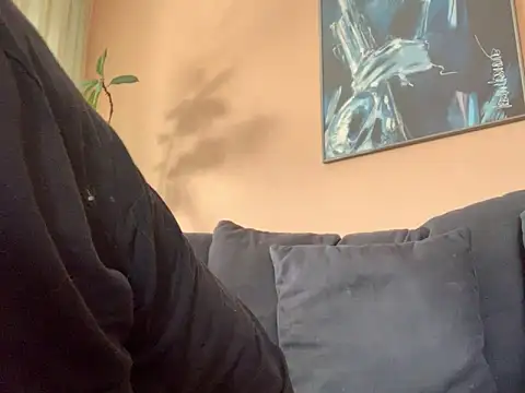 Snapshot of Bula94193 chatting on November 12, 2025, 11:58 am Bula94193 online show from November 12, 2025, 11:58 am