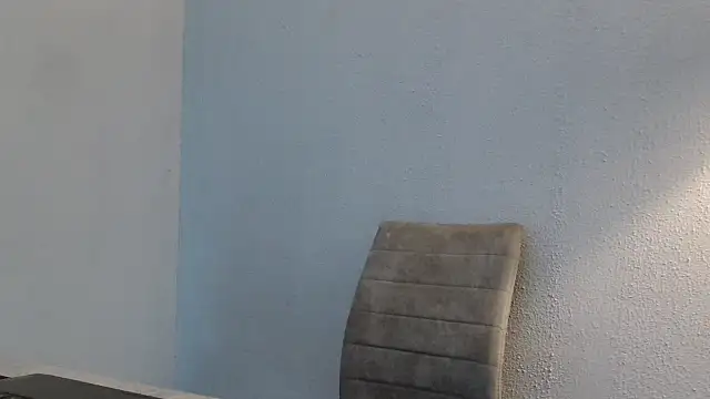 desiree1981 online show from November 20, 2025, 1:01 pm