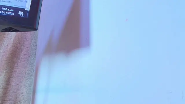 dafne queenn online show from November 13, 2025, 12:53 pm