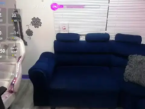 Snapshot of Naiara_Sex_ chatting on March 2, 2025, 6:57 pm Naiara Sex online show from March 2, 2025, 6:57 pm