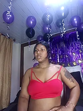 Snapshot of AnnieScott_ chatting on November 21, 2025, 7:24 pm AnnieScott online show from November 21, 2025, 7:24 pm