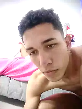 Snapshot of ChloeAndAndrew chatting on December 16, 2024, 11:07 pm ChloeAndAndrew online show from December 16, 2024, 11:07 pm