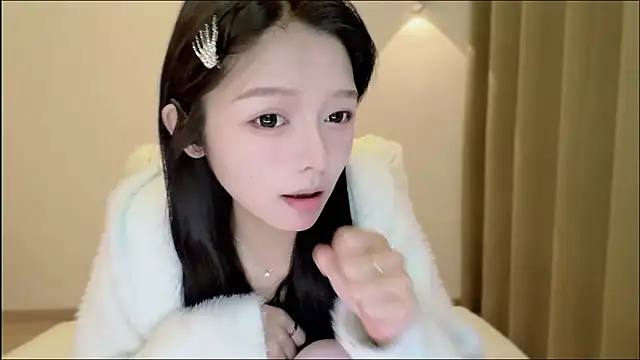 xiaodaibabyy online show from November 7, 2025, 6:51 am