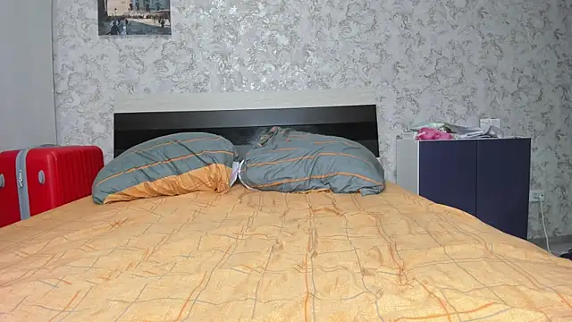 Snapshot of Baiambel_Mi chatting on October 22, 2025, 3:44 pm Baiambel Mi online show from October 22, 2025, 3:44 pm