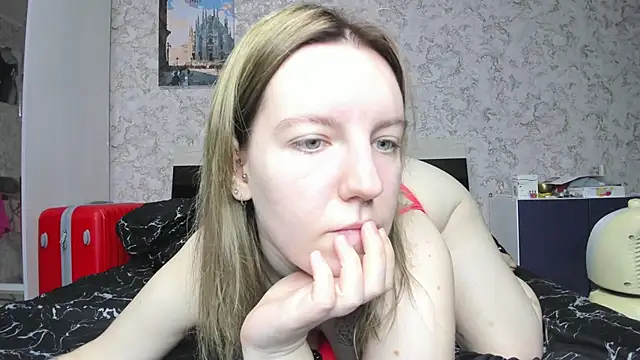 Snapshot of Baiambel_Mi chatting on September 14, 2025, 3:34 pm Baiambel Mi online show from September 14, 2025, 3:34 pm