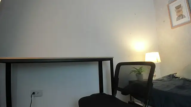 Caroline dh online show from February 13, 2026, 11:43 am