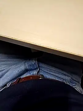 Snapshot of Ibag01 chatting on January 23, 2025, 3:01 pm Ibag01 online show from January 23, 2025, 3:01 pm