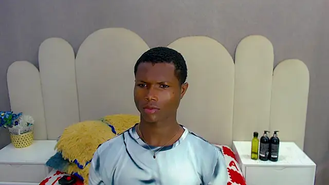 Snapshot of joel_blackcock chatting on November 25, 2025, 2:39 pm joel blackcock online show from November 25, 2025, 2:39 pm