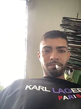 Snapshot of Jestebanano chatting on February 20, 2026, 1:57 pm Jestebanano online show from February 20, 2026, 1:57 pm