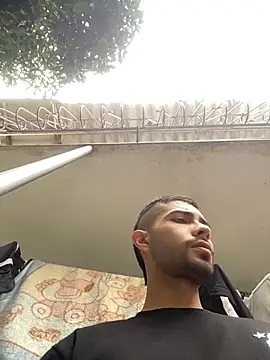 Snapshot of Jestebanano chatting on February 19, 2026, 9:01 pm Jestebanano online show from February 19, 2026, 9:01 pm