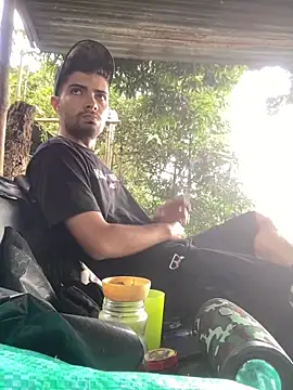 Snapshot of Jestebanano chatting on March 7, 2026, 9:20 pm Jestebanano online show from March 7, 2026, 9:20 pm