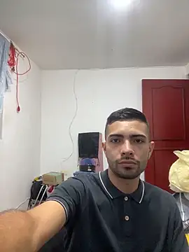 Snapshot of Jestebanano chatting on February 19, 2026, 3:36 am Jestebanano online show from February 19, 2026, 3:36 am