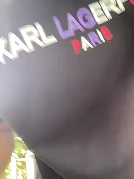 Snapshot of Jestebanano chatting on February 12, 2026, 2:06 pm Jestebanano online show from February 12, 2026, 2:06 pm