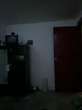 Jestebanano online show from November 11, 2025, 3:23 am