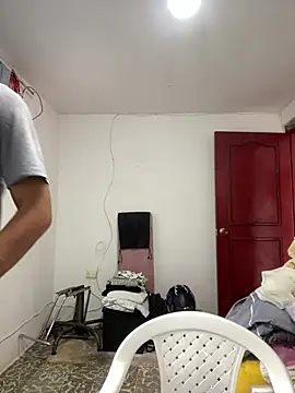 Snapshot of Jestebanano chatting on February 8, 2026, 6:49 pm Jestebanano online show from February 8, 2026, 6:49 pm