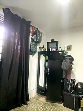 Snapshot of Jestebanano chatting on December 21, 2025, 1:13 pm Jestebanano online show from December 21, 2025, 1:13 pm