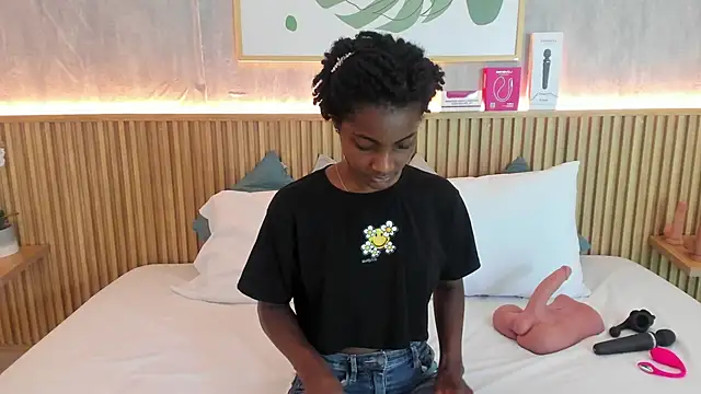 Snapshot of kenya_stone_1 chatting on December 2, 2025, 7:48 pm kenya stone 1 online show from December 2, 2025, 7:48 pm