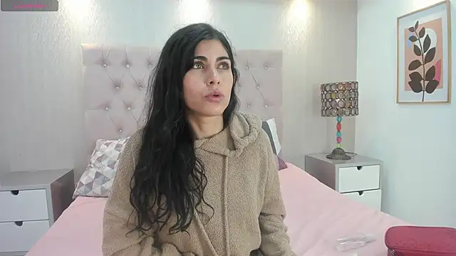 Melodi Roux online show from March 27, 2026, 1:12 pm