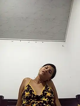 Emma Payton online show from October 24, 2025, 4:00 am