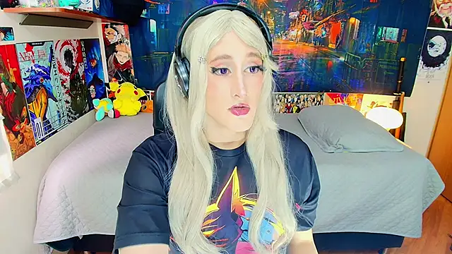 Snapshot of HakuRukushka chatting on November 8, 2025, 8:23 pm HakuRukushka online show from November 8, 2025, 8:23 pm