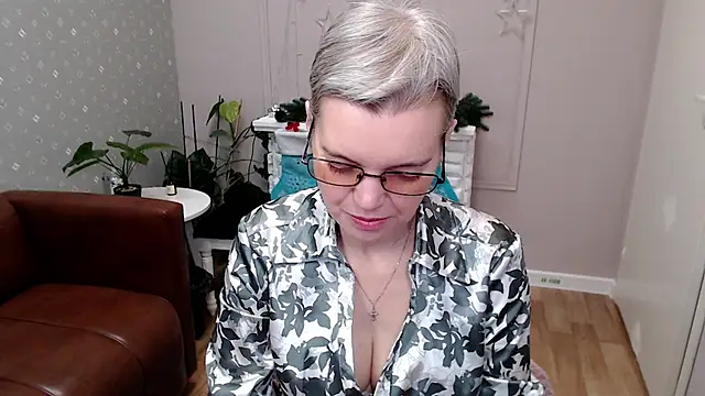 Cutie Erikaa1 online show from January 18, 2026, 2:26 am